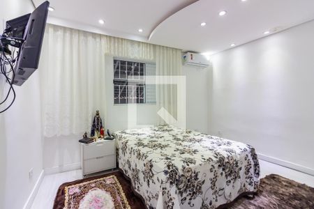 Suíte  de casa à venda com 2 quartos, 100m² em Vila Yolanda, Osasco