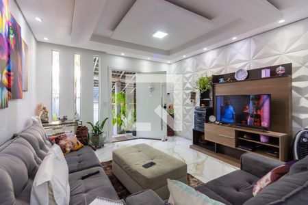 Sala  de casa à venda com 2 quartos, 100m² em Vila Yolanda, Osasco
