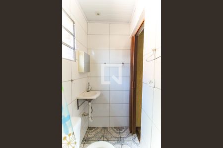 Banheiro de casa para alugar com 1 quarto, 55m² em Itaquera, São Paulo