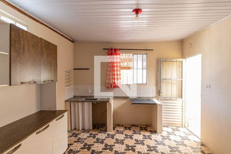 Sala/cozinha de casa para alugar com 1 quarto, 60m² em Itaquera, São Paulo