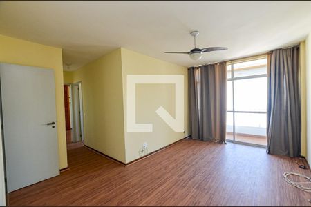 Sala de apartamento para alugar com 2 quartos, 75m² em Boa Viagem, Niterói