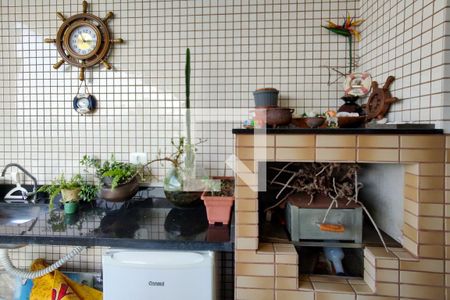 Apartamento para alugar com 127m², 3 quartos e 2 vagas Apartamento para alugar com 127m², 3 quartos e 2 vagasVaranda