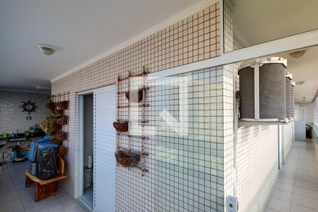 Apartamento para alugar com 127m², 3 quartos e 2 vagas Apartamento para alugar com 127m², 3 quartos e 2 vagasVaranda