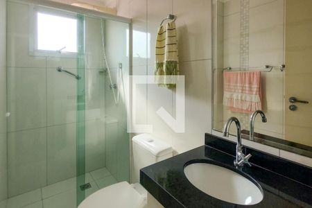Apartamento para alugar com 127m², 3 quartos e 2 vagas Apartamento para alugar com 127m², 3 quartos e 2 vagasBanheiro 2