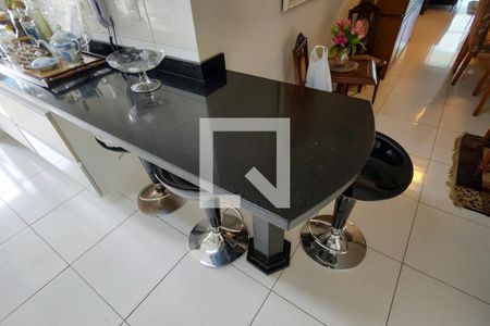 Apartamento para alugar com 127m², 3 quartos e 2 vagas Apartamento para alugar com 127m², 3 quartos e 2 vagasCozinha