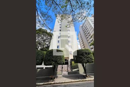 Apartamento à venda com 86m², 2 quartos e 3 vagas Apartamento à venda com 86m², 2 quartos e 3 vagasFachada