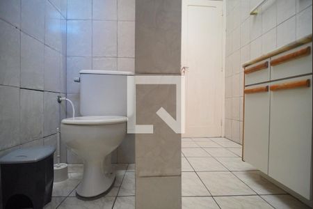 Casa à venda com 259m², 5 quartos e 4 vagasBanheiro 1