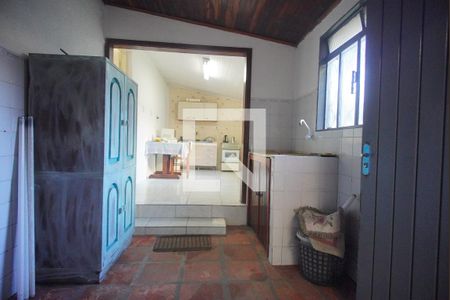 Casa à venda com 259m², 5 quartos e 4 vagasÁrea de Serviço