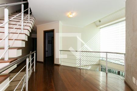 Casa à venda com 400m², 4 quartos e 7 vagasCorredor das Suítes