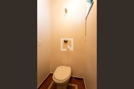 Casa à venda com 400m², 4 quartos e 7 vagasLavabo