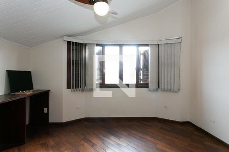 Casa à venda com 400m², 4 quartos e 7 vagasSuíte 4
