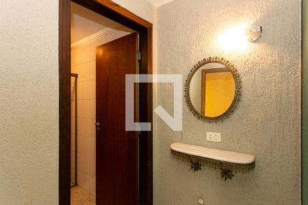 Casa à venda com 400m², 4 quartos e 7 vagasBanheiro de Serviço