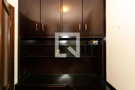 Casa à venda com 400m², 4 quartos e 7 vagasEscritório