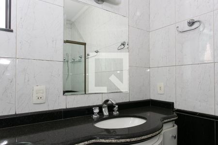 Casa à venda com 400m², 4 quartos e 7 vagasBanheiro da Suíte 4