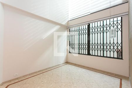 Sala de casa à venda com 4 quartos, 400m² em Cidade Mãe do Céu, São Paulo