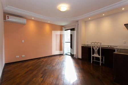 Casa à venda com 400m², 4 quartos e 7 vagasSuíte 1