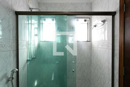 Casa à venda com 400m², 4 quartos e 7 vagasBanheiro da Suíte 2