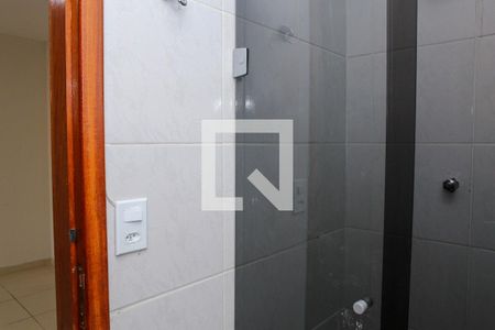 Apartamento à venda com 70m², 3 quartos e 1 vagaBanheiro do Quarto 3 - Suíte