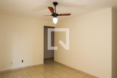 Sala de apartamento para alugar com 3 quartos, 70m² em Abolição, Rio de Janeiro