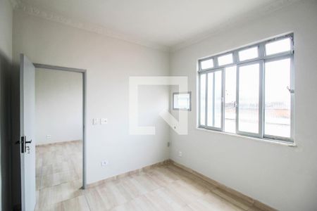 Quarto 1 de apartamento para alugar com 2 quartos, 48m² em Centro, Nilópolis