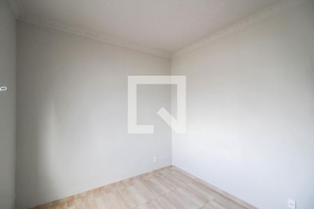 Quarto 1 de apartamento para alugar com 2 quartos, 48m² em Centro, Nilópolis