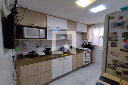 Casa de condomínio à venda com 132m², 3 quartos e 1 vagaCozinha