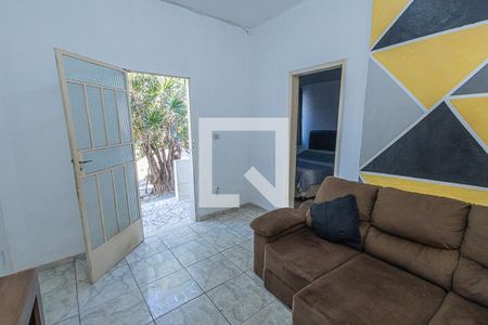 Sala de casa à venda com 3 quartos, 109m² em Glória, Belo Horizonte
