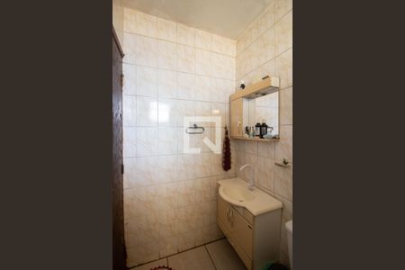 Banheiro de apartamento à venda com 2 quartos, 46m² em Jardim Lajeado, São Paulo