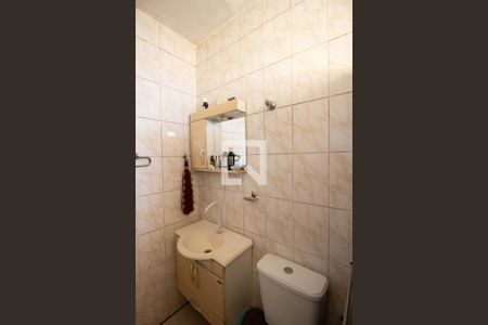 Apartamento à venda com 52m², 2 quartos e 1 vaga Apartamento à venda com 52m², 2 quartos e 1 vagaBanheiro