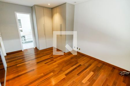 Apartamento para alugar com 191m², 3 quartos e 3 vagasSuíte 3