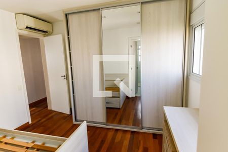 Apartamento para alugar com 191m², 3 quartos e 3 vagasSuíte 2 - armários