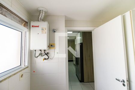 Apartamento para alugar com 191m², 3 quartos e 3 vagasDetalhe da area de serviço