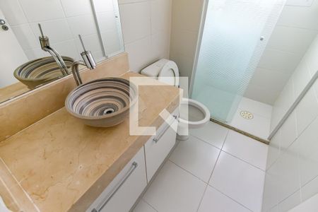 Apartamento para alugar com 191m², 3 quartos e 3 vagasBanheiro da Suíte 2