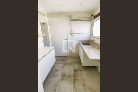 Apartamento para alugar com 191m², 3 quartos e 3 vagasÁrea de Serviço