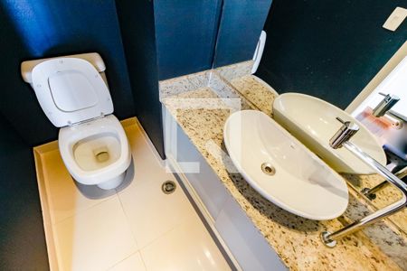 Apartamento para alugar com 191m², 3 quartos e 3 vagasLavabo