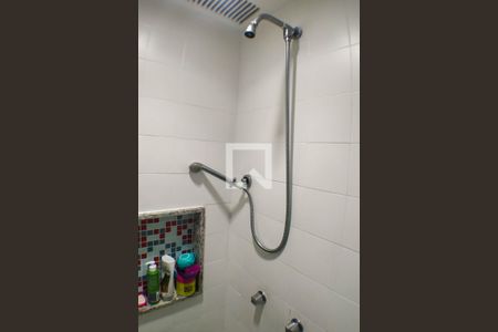 Apartamento à venda com 82m², 2 quartos e 1 vagaBanheiro Social