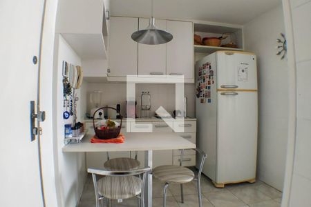 Apartamento à venda com 82m², 2 quartos e 1 vagaCozinha