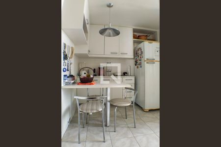 Apartamento à venda com 82m², 2 quartos e 1 vagaCozinha