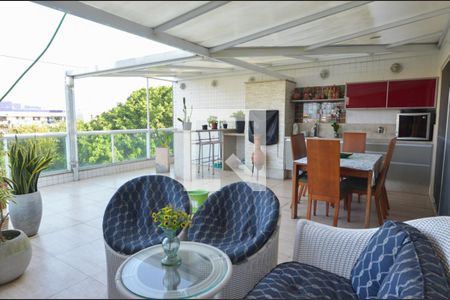 Apartamento à venda com 370m², 4 quartos e 3 vagasVaranda