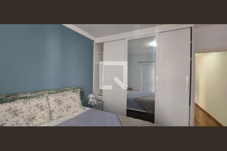 Casa à venda com 250m², 3 quartos e 5 vagas Casa à venda com 250m², 3 quartos e 5 vagasQuarto 3