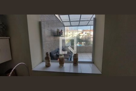 Casa à venda com 250m², 3 quartos e 5 vagas Casa à venda com 250m², 3 quartos e 5 vagasDiversos