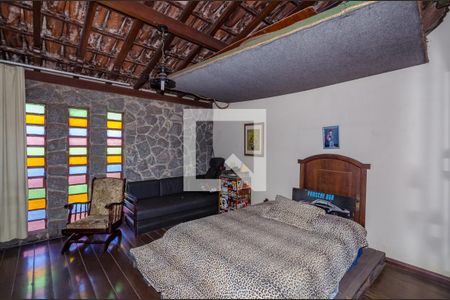 Casa para alugar com 270m², 4 quartos e 3 vagasSala 6