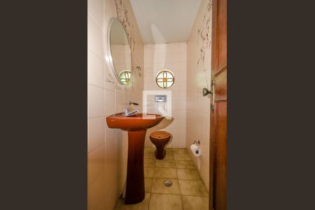 Casa para alugar com 270m², 4 quartos e 3 vagasLavabo 2