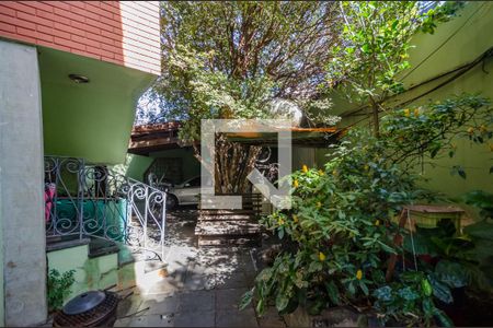 Casa para alugar com 270m², 4 quartos e 3 vagasQuintal