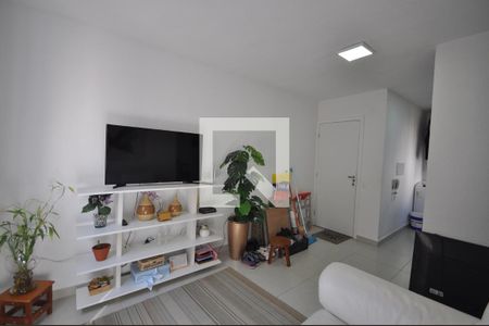Sala de apartamento para alugar com 2 quartos, 40m² em Vila Santos, São Paulo