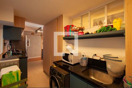 Apartamento para alugar com 111m², 2 quartos e 1 vagaÁrea de Serviço