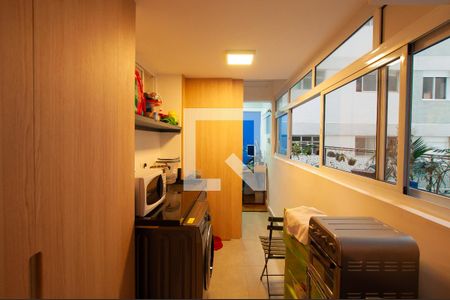 Apartamento para alugar com 111m², 2 quartos e 1 vagaÁrea de Serviço