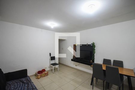 Sala de apartamento à venda com 2 quartos, 43m² em Parque Assuncao, Taboão da Serra