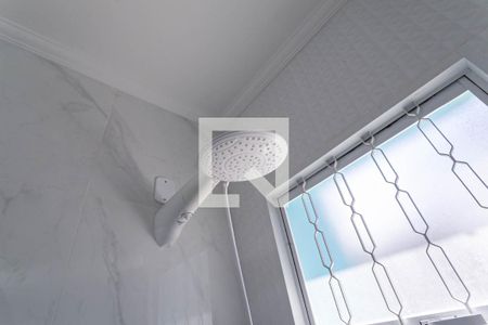 Casa à venda com 156m², 3 quartos e 3 vagasBanheiro social