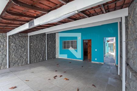 Casa à venda com 156m², 3 quartos e 3 vagasFachada